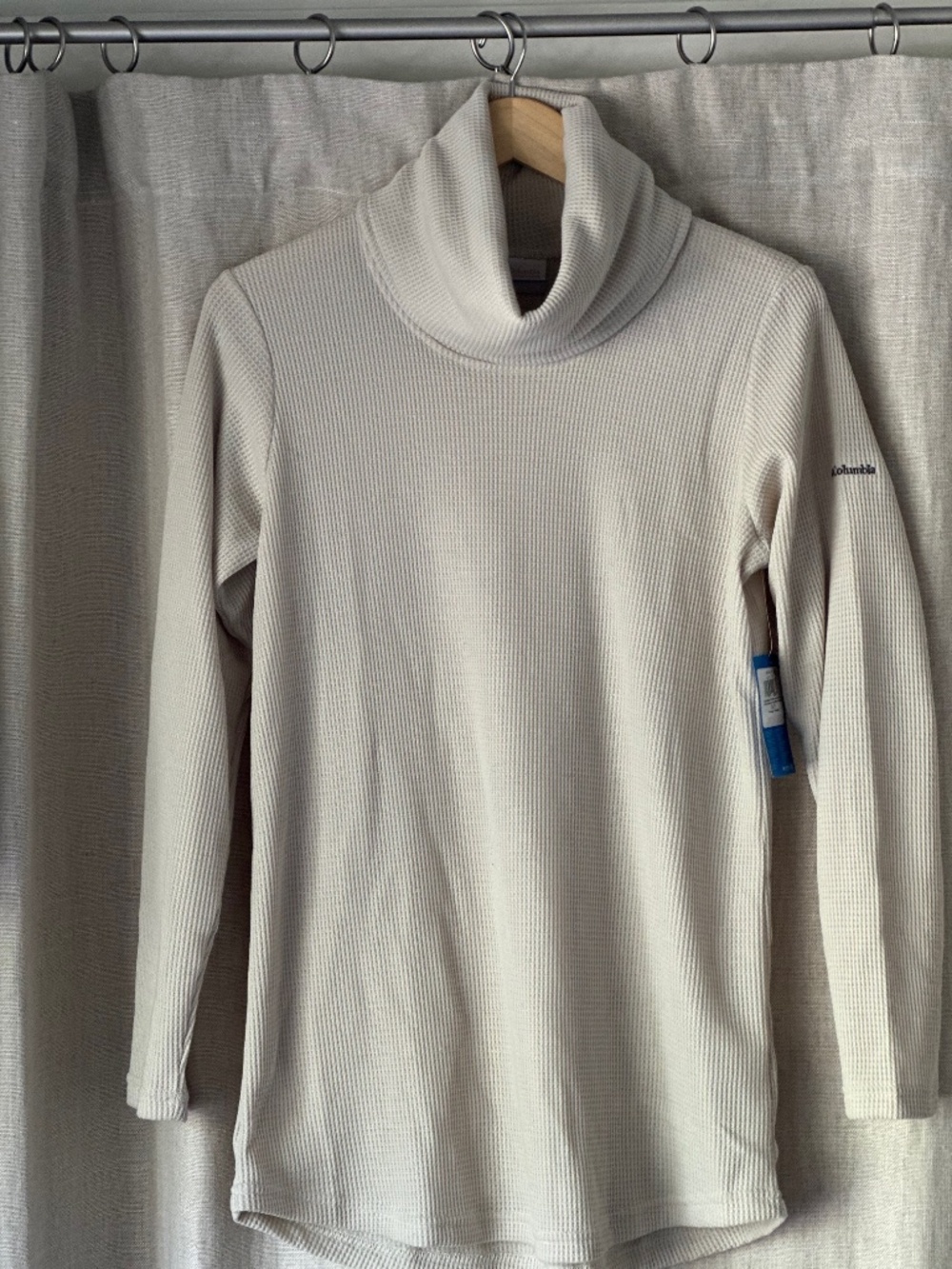 Columbia Waffle Turtleneck Shirt.  Never worn. NWT